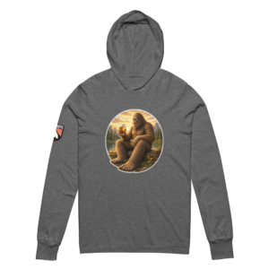 Bigfoot Chillin' hooded long-sleeve tee