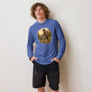 Bigfoot Hikin' hooded long-sleeve tee