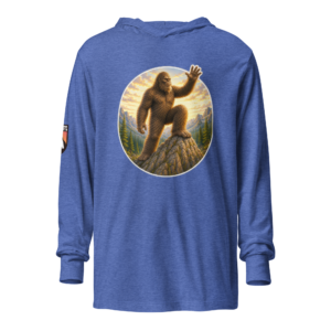 Bigfoot Climbin' hooded long-sleeve tee